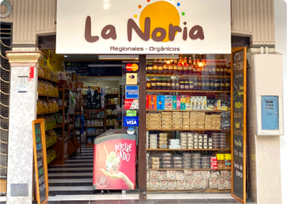 La tienda de La Noria ubicada en Jr. Francisco Bolognesi N° 224, cerca al hotel Rizzo en Tumbes